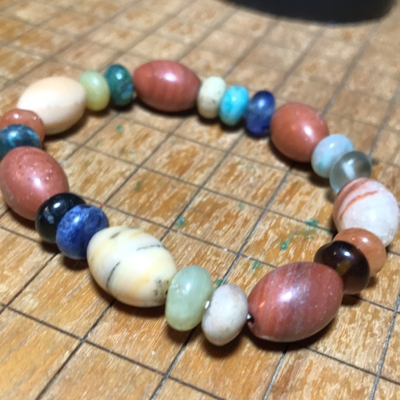 Semiprecious Natural Stone Crystal Mix Beaded Bracelet 7”L Stretchy Elastic EVC - Picture 10 of 13